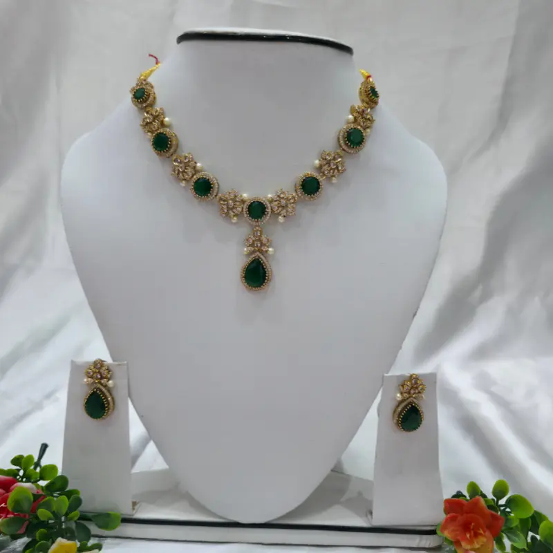 Emerald American Diamond Jewellery Set - Image 4