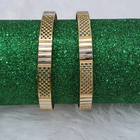 Exquisite Dual-Tone Diamond-Cut Bangles Design 5 (Set of 2)